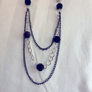 30" 3 strand black/silver necklace